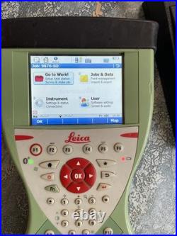 LEICA CS15 3.5G Field Controller INCLUDING Battery CHARGER