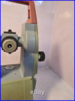 LEICA Theodolite T110 100 Series SURVEYING TOTAL STATION FOR PARTS NOT WORKING