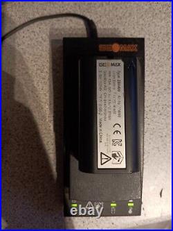 Leica/GeoMax ZCH201 Charger For Zoom Total Station Batteries+ ZBA400 Battery