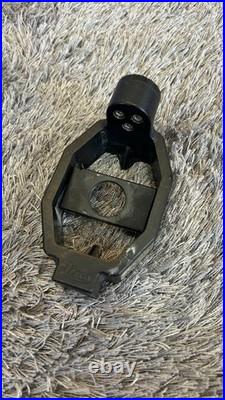 Leica Surveying Single Prism With Target Holder GPR111 GPH1 Style -Total Station