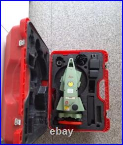 Leica TC402/ TC 402 Total Station//