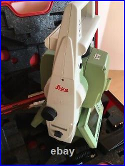 Leica TCR1205 R300 Total Station in Case