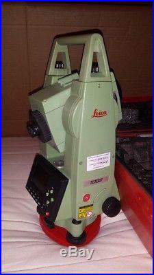 Leica TCR307 Total Station reflectorless. Calibrated