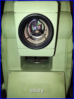 Leica TCR405 Total Station with Hard Case