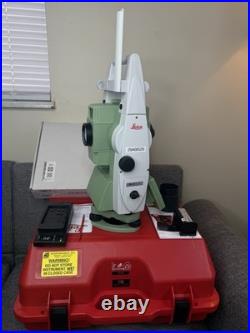 Leica TS15 I 3 R400 Robotic Total Station with Leica RH16 Radio Handle