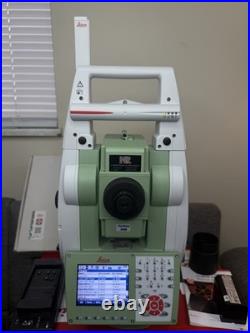 Leica TS15 I 3 R400 Robotic Total Station with Leica RH16 Radio Handle