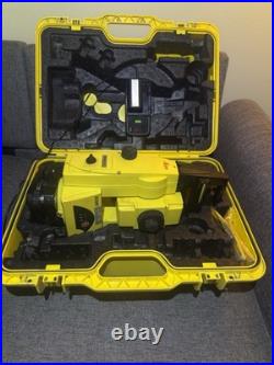 Leica iCON Robot 50 iCR52 Robotic Total Station with Case, Battery & Charger