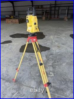 Leica iCON iCR62 Robotic Total Station Kit Data Collector Prism Pole 790044