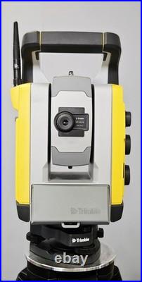 Trimble SPS930 1 DR Plus MC Robotic Total Station Kit with TSC5 Siteworks MT1000 Trimble SPS930 1 DR Plus MC Robotic Total Station Kit with TSC5 Siteworks MT1000